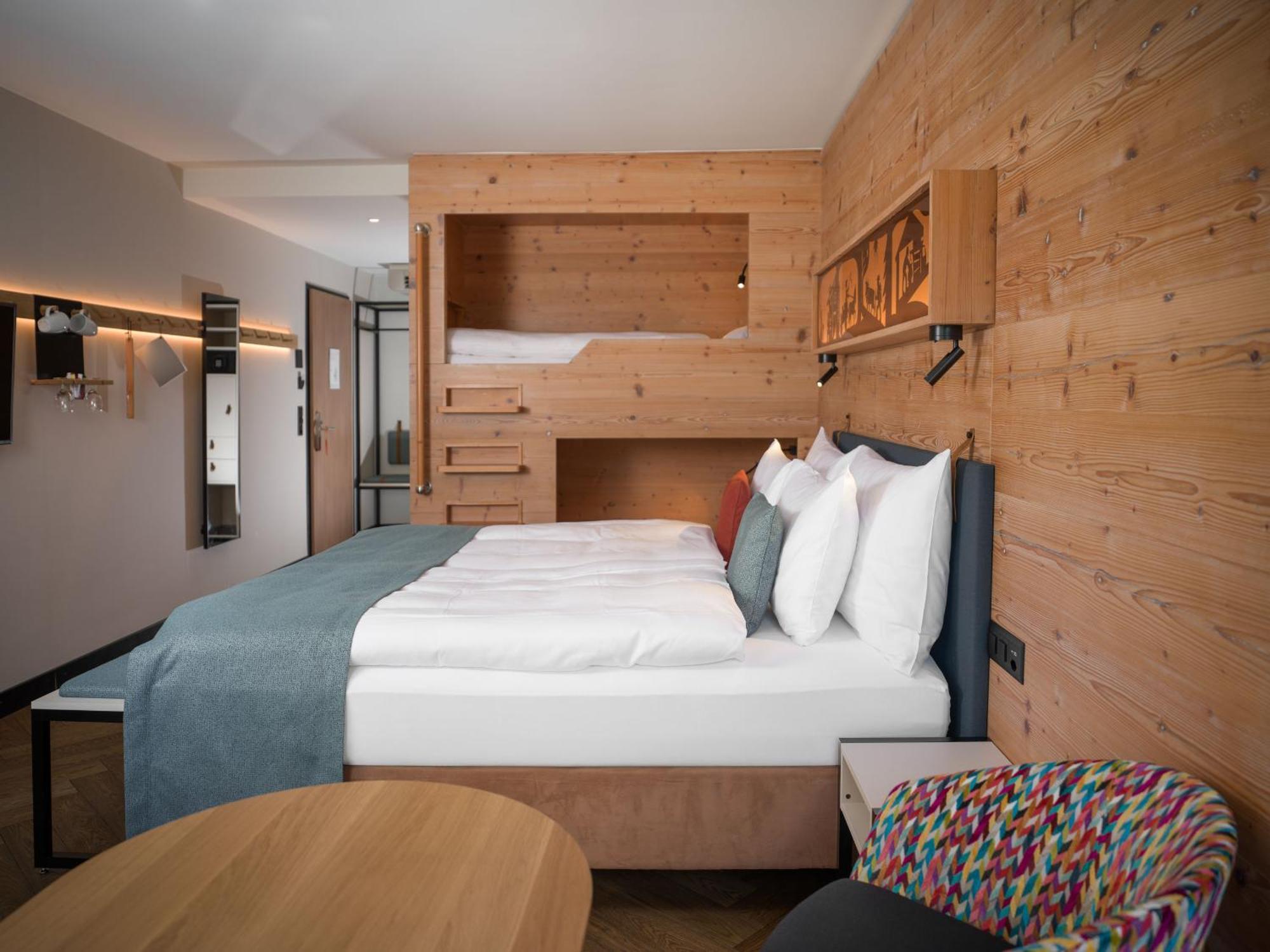 Hotel Hotel Interlaken 4*