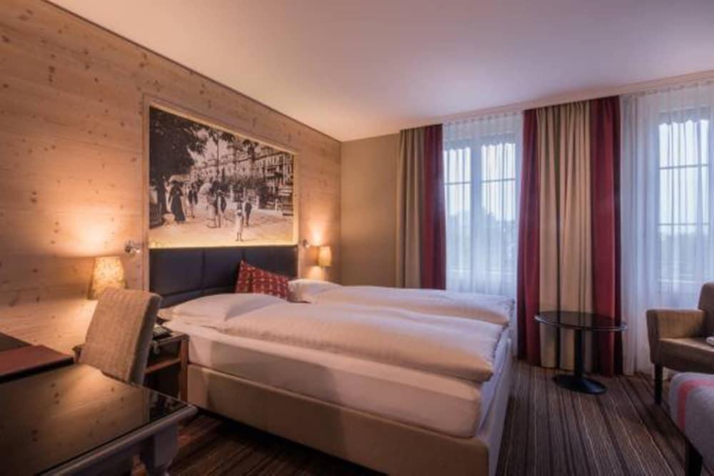 होटल Hotel Interlaken